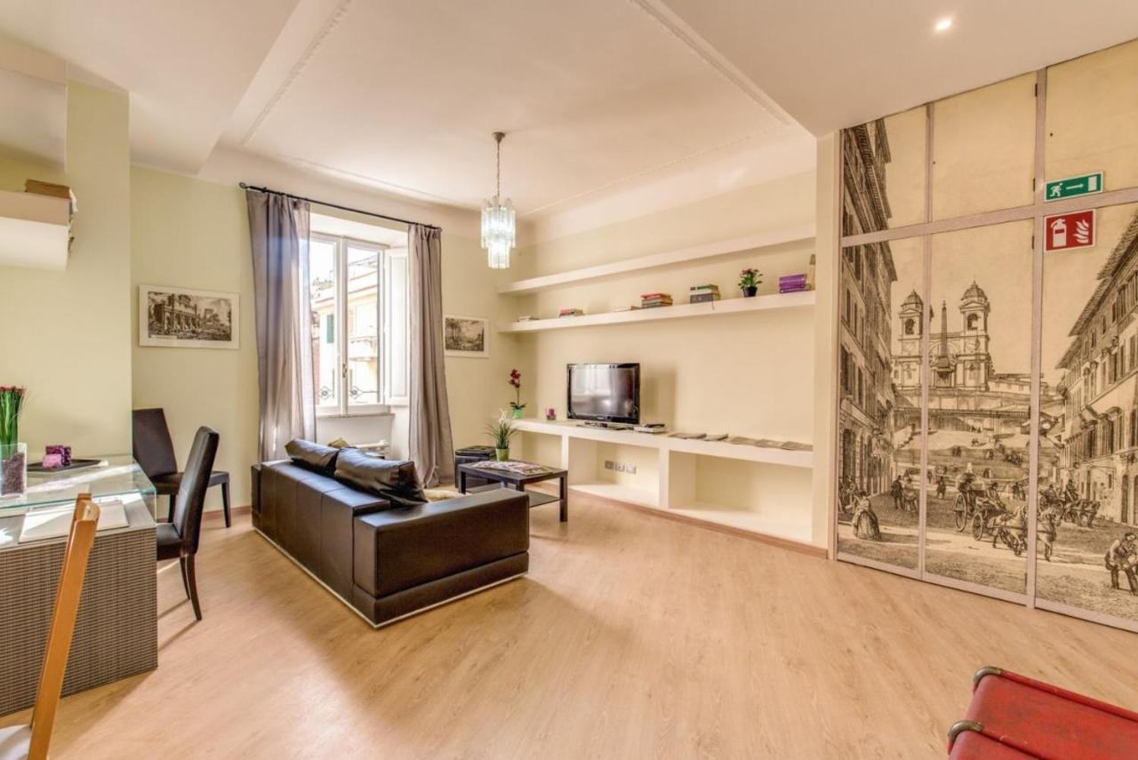 Lovely 4-Bedroom Apartment 30M Sangiovanni Metro Roma Dış mekan fotoğraf